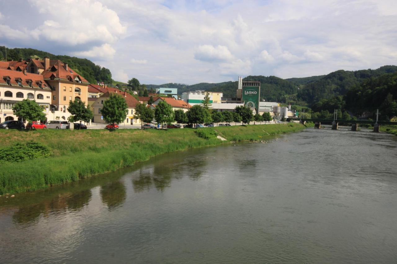 Hotel Na Kopitarjevi Laško Exteriér fotografie